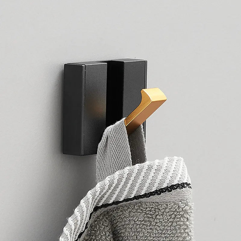 Crochet mural pliable de luxe